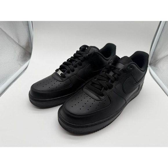 Nike Air Force 1 07 Men's Size 10 1/2 Low Triple Black Sneakers 0047